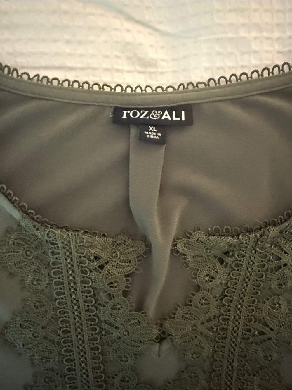 Roz & Ali Olive Lace-Trim Chemise Top